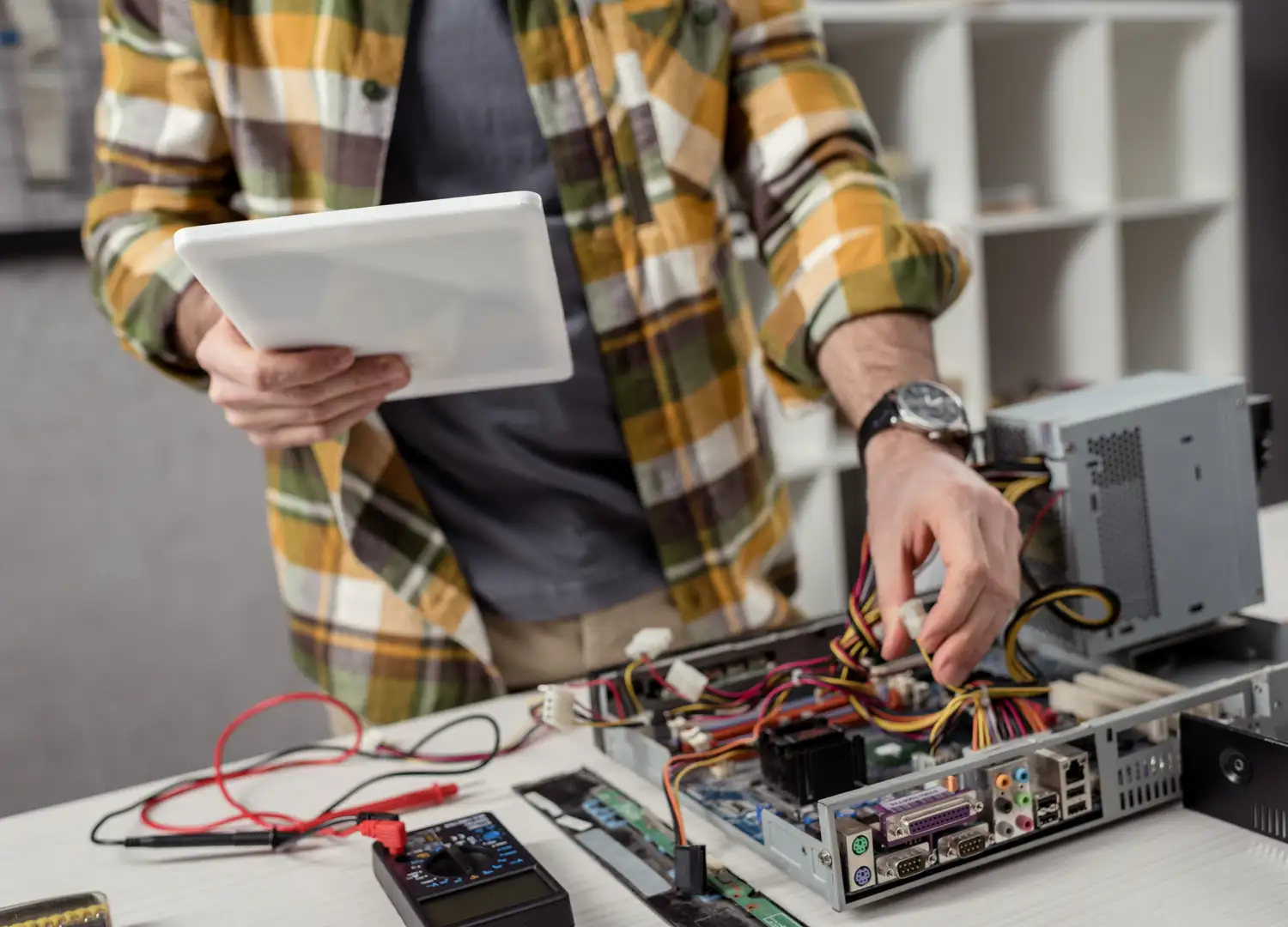 Hardware and Software Services